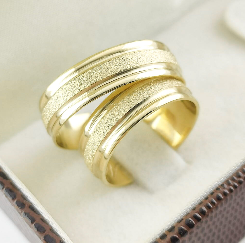 Par de Alianças Reta com detalhe fosco 6mm AL096