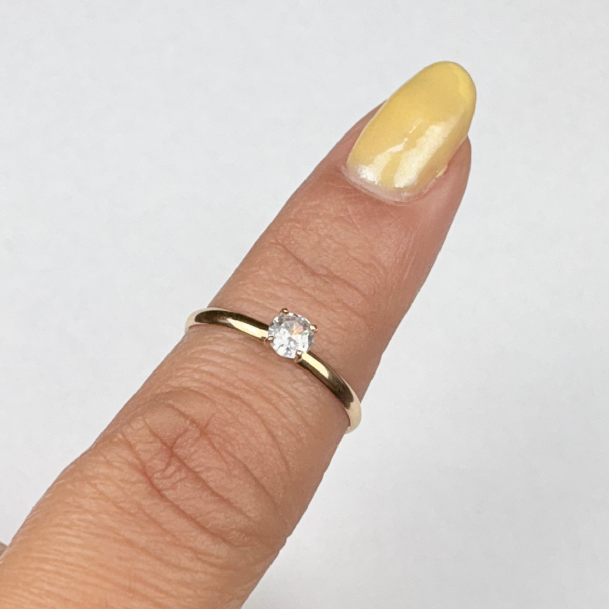Anel Solitario tradicional Ouro 18k AN008 - Imagem 2