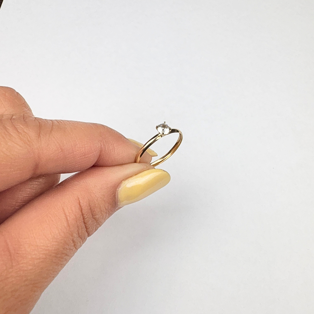 Anel Solitario tradicional Ouro 18k AN008 - Imagem 3