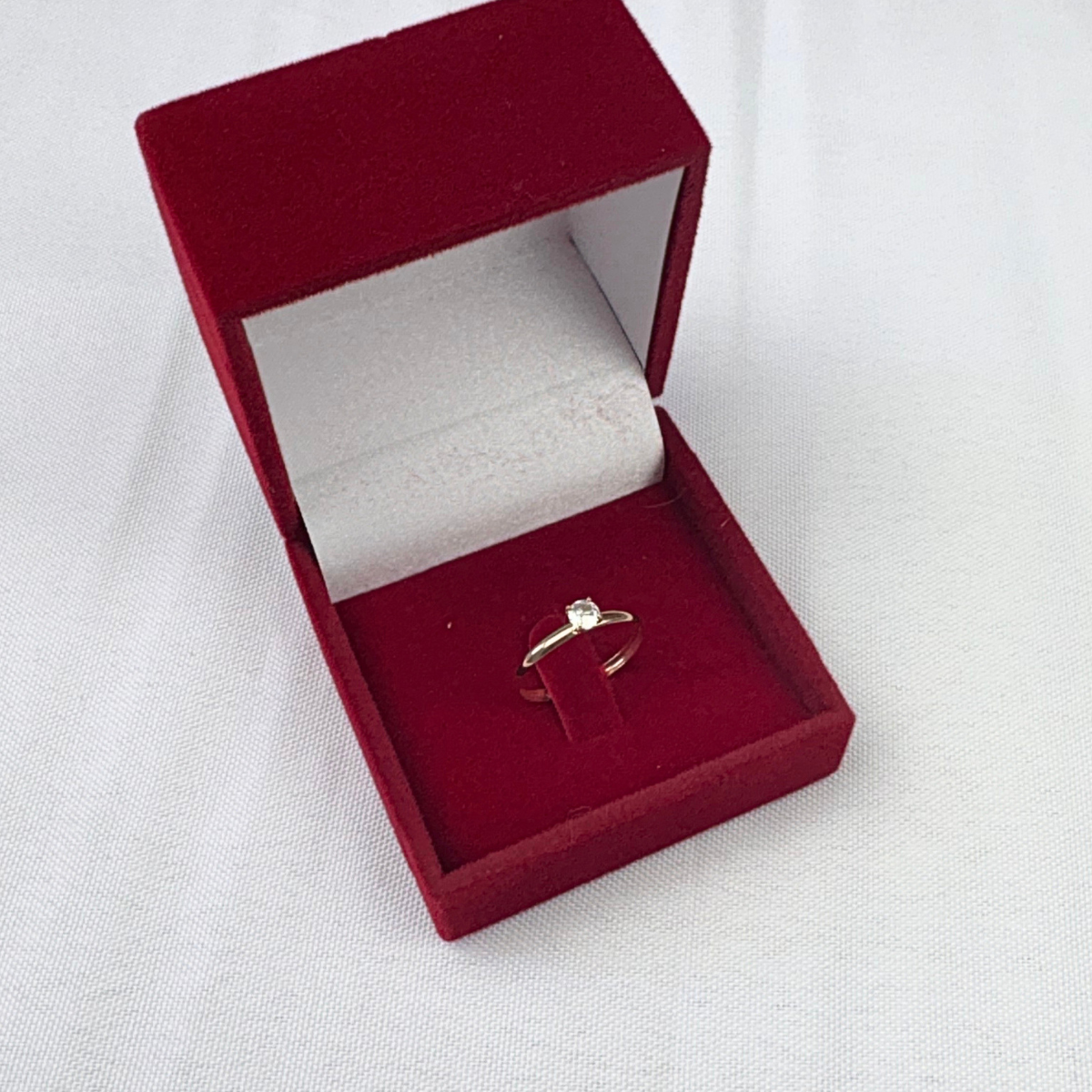 Anel Solitario tradicional Ouro 18k AN008 - Imagem 4