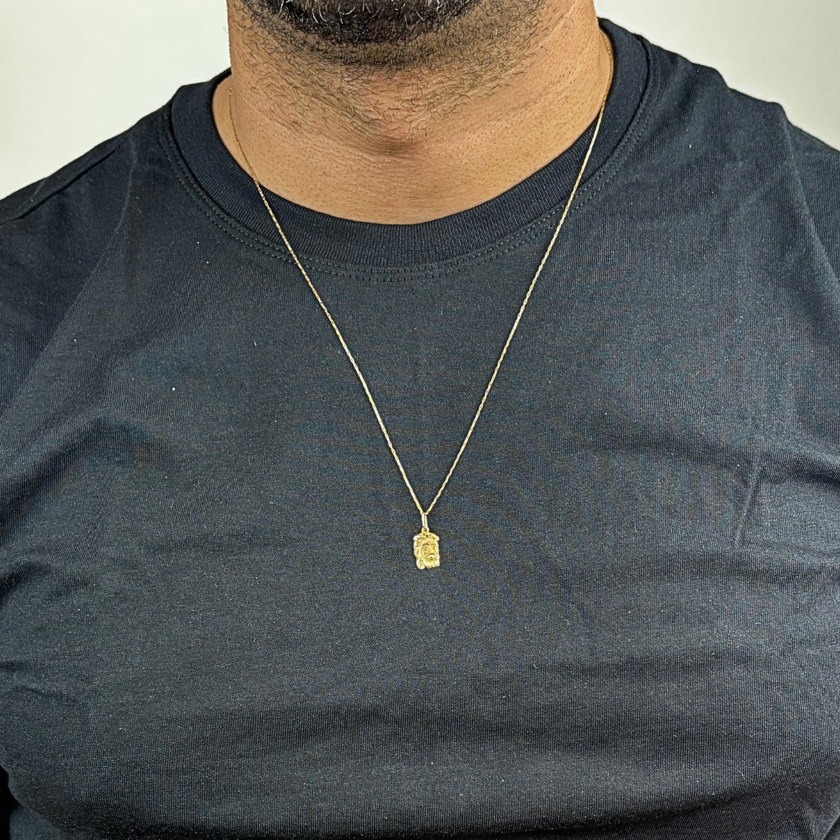Face de cristo Ouro 18k com detalhes fosco PI002 - Imagem 3