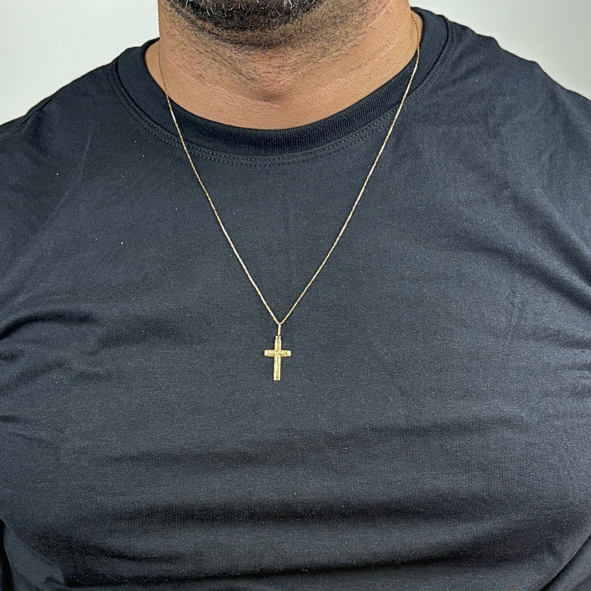 Pingente Cruz Ouro 18k com detalhe fosco PI 001 - Imagem 3